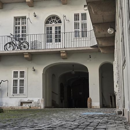 Károlyi Garden | hostAID Budapeste Exterior foto